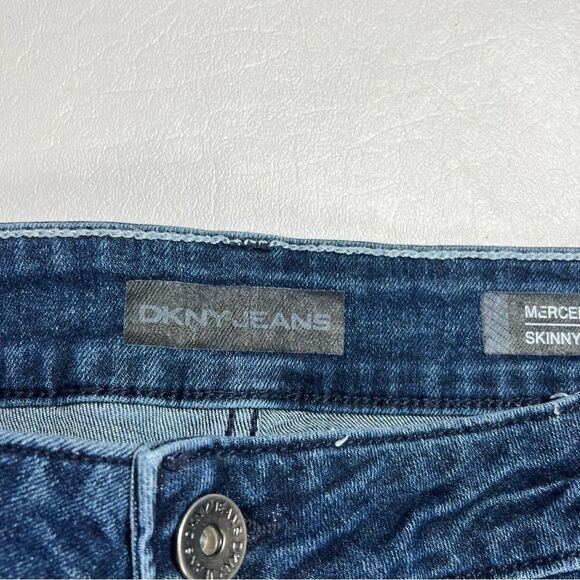 DKNY | Men’s Mercer Skinny Jeans - Picture 3 of 6
